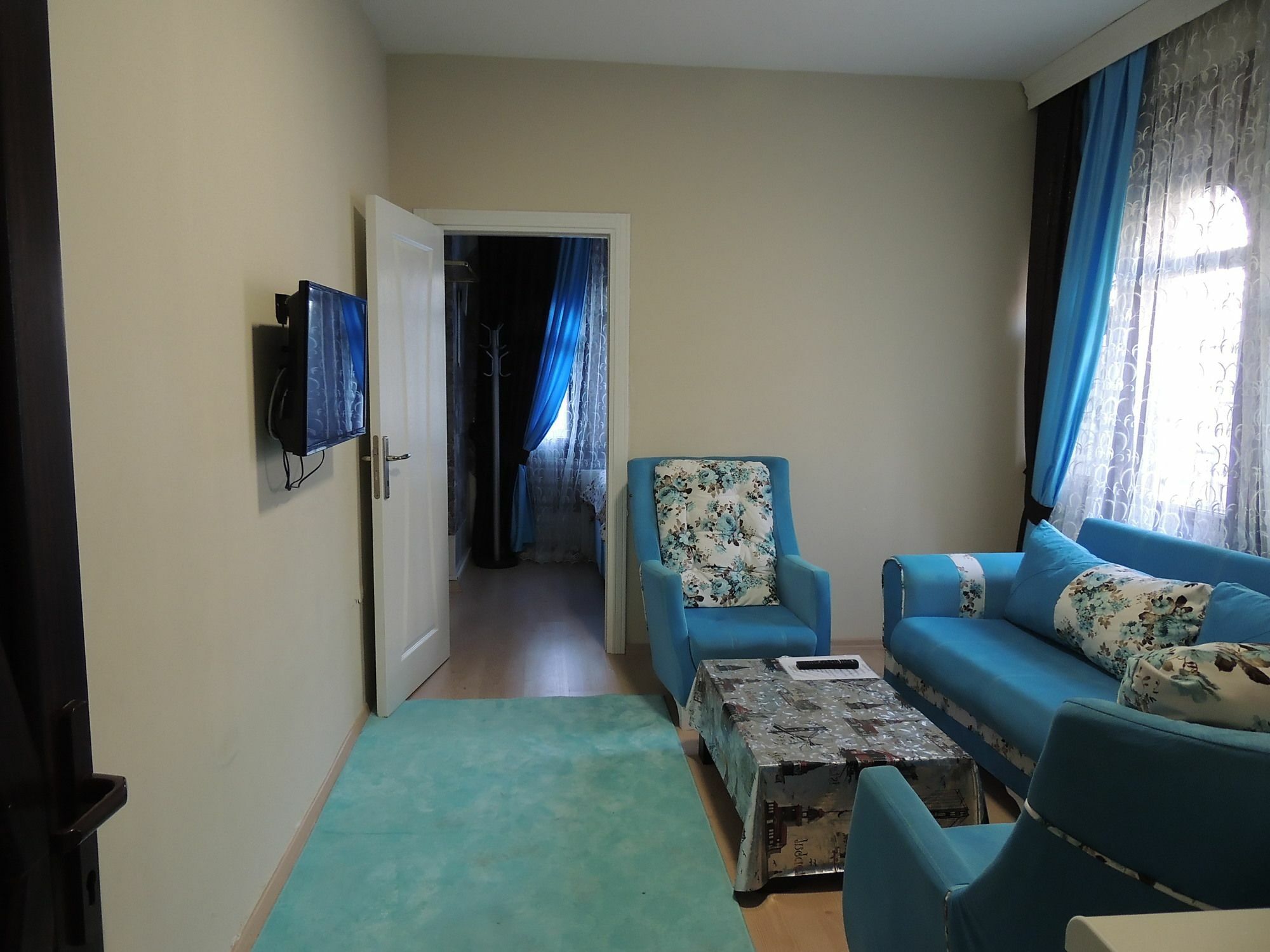 Haznedar Koeskue Aparthotel Büyükçekmece Eksteriør bilde